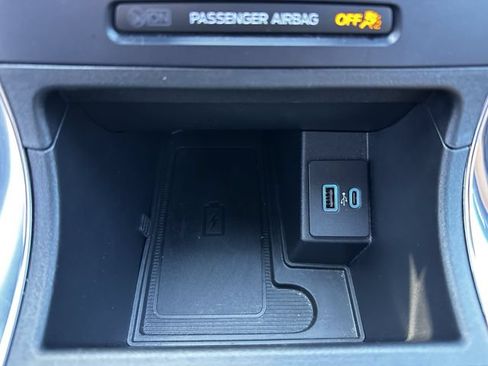 Certified 2024 Ford Edge Titanium w/ Titanium Elite Package AWD/4WD image 25