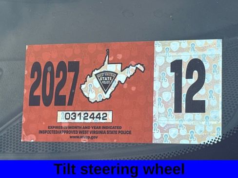 Used 2020 Chevrolet Equinox LT w/ Driver Convenience Package image 19