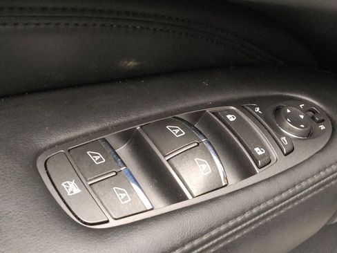 Used 2014 INFINITI QX60 AWD w/ Deluxe Touring Package image 27