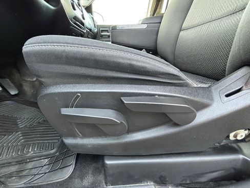 Used 2017 Chevrolet Silverado 2500 LT AWD/4WD image 12