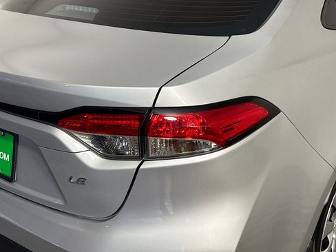 Used 2024 Toyota Corolla LE FWD image 33