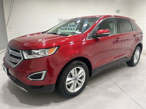 Used 2017 Ford Edge SEL w/ Equipment Group 201A image 4