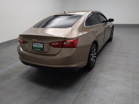 Used 2018 Chevrolet Malibu LT w/ Driver Confidence Package image 9