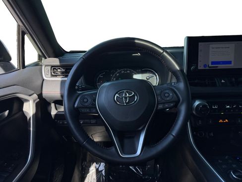 Used 2024 Toyota RAV4 SE w/ Weather & Moonroof Package AWD/4WD image 12