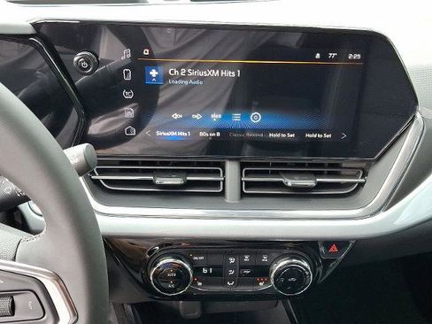 New 2025 Chevrolet Trax LT w/ Driver Confidence Package image 8