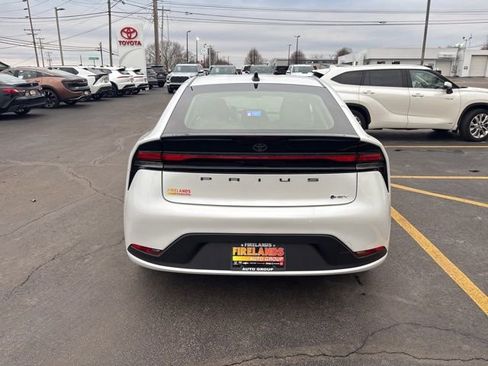 New 2026 Toyota Prius LE image 4