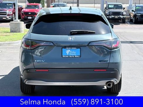 Certified 2025 Honda HR-V Sport image 5