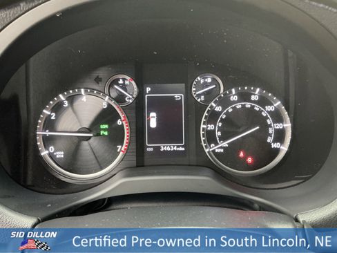 Used 2023 Lexus GX 460 Premium image 11