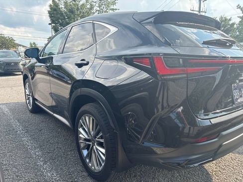 Used 2025 Lexus NX 350 AWD w/ Accessory Package (Z2) image 3