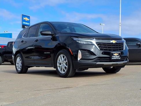 Used 2023 Chevrolet Equinox LT w/ LPO, Floor Liner Package image 3