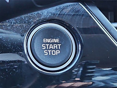 Certified 2025 Kia Seltos S image 20