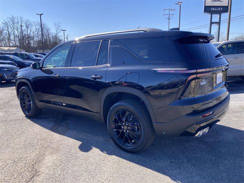 New 2026 Chevrolet Traverse LT image 6