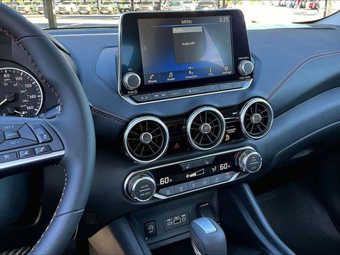 New 2025 Nissan Sentra SR image 6