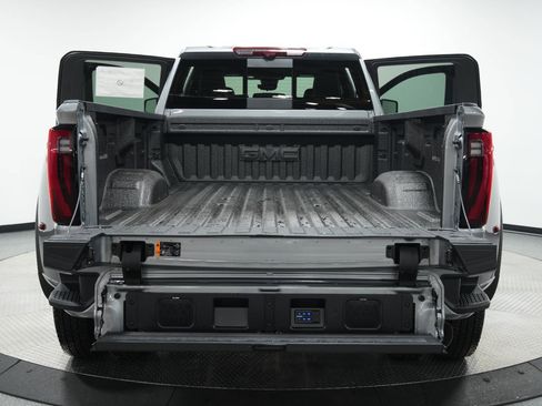 New 2026 GMC Sierra 3500 Denali Ultimate image 13