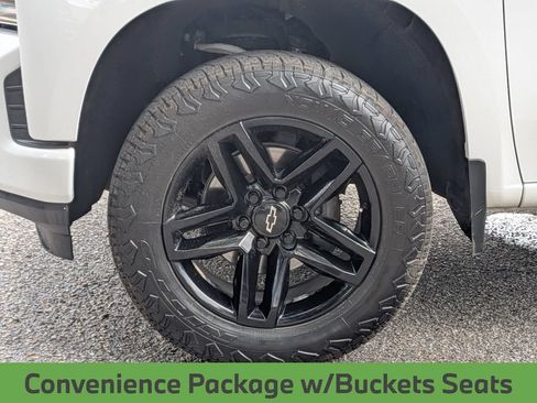 Used 2022 Chevrolet Silverado 1500 RST AWD/4WD image 12