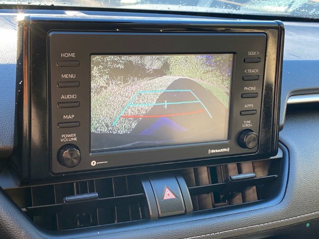 Used 2022 Toyota RAV4 LE FWD image 24