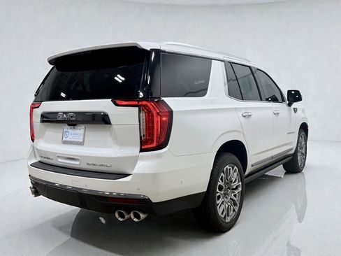 Used 2023 GMC Yukon Denali Ultimate image 13