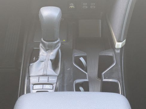 Used 2025 Toyota Camry LE FWD image 22