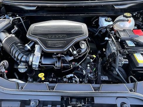 Used 2023 Cadillac XT5 Premium Luxury image 10