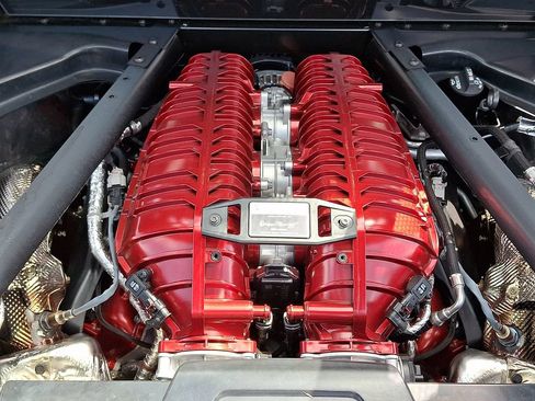 Used 2025 Chevrolet Corvette Z06 RWD image 32
