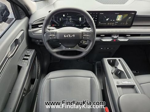Certified 2026 Kia EV9 Light image 15