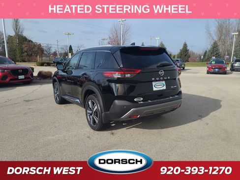 Used 2023 Nissan Rogue SL image 3
