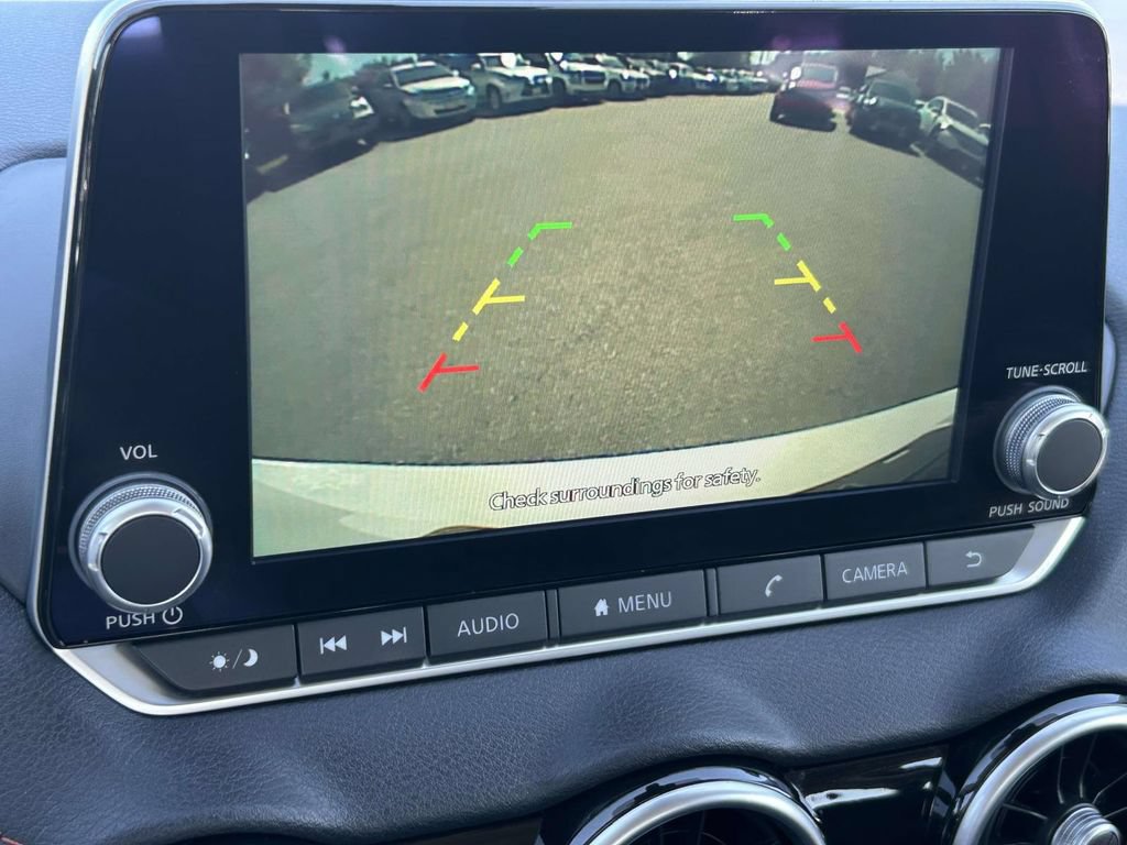 Used 2025 Nissan Sentra SR FWD image 26