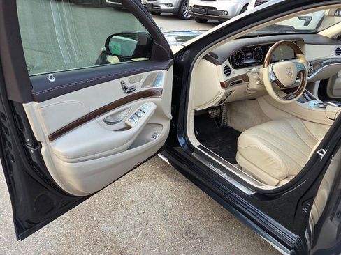 Used 2015 Mercedes-Benz S 550 4MATIC Sedan image 31