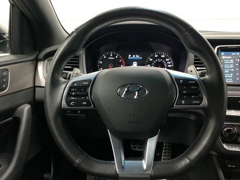 Used 2018 Hyundai Sonata Limited FWD image 15
