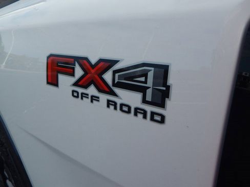 Used 2024 Ford Ranger XLT w/ FX4 Off-Road Package image 8