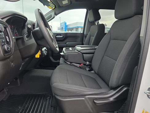 Used 2021 Chevrolet Silverado 1500 Custom w/ Rally Edition AWD/4WD image 10