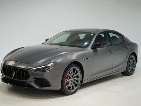 Used 2020 Maserati Ghibli S GranSport Q4 image 3