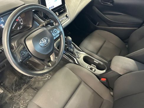 Used 2024 Toyota Corolla LE FWD image 12