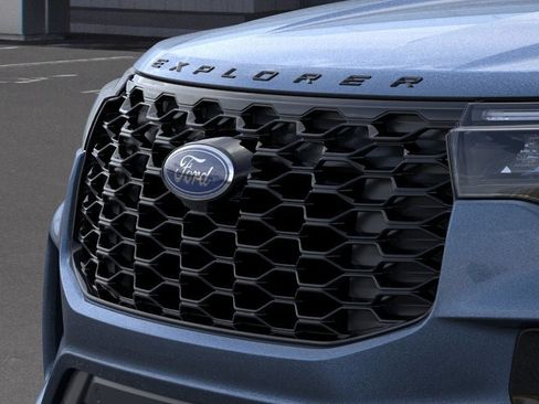 New 2026 Ford Explorer ST-Line w/ Premium Package image 17