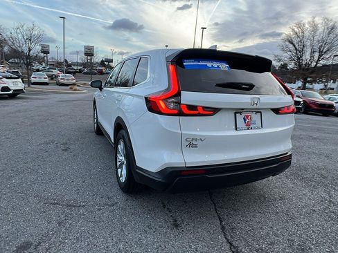 Used 2023 Honda CR-V EX-L image 6