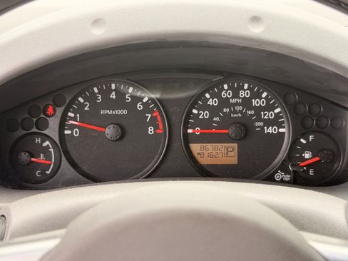 Used 2020 Nissan Frontier SV w/ Midnight Edition Floor Mats RWD image 21