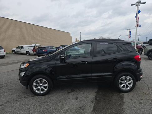 Used 2018 Ford EcoSport SE image 8