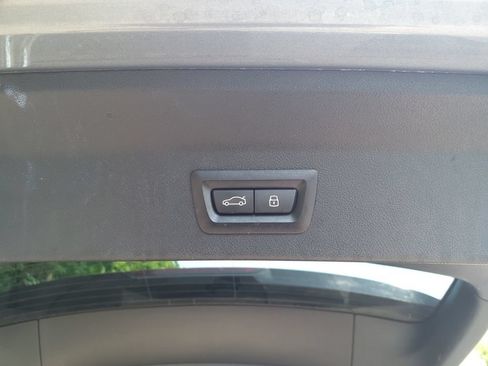 Used 2024 BMW X3 sDrive30i RWD image 17