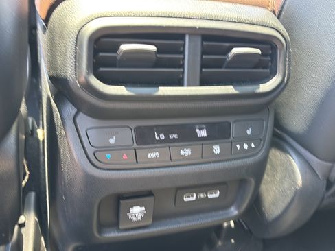 Certified 2023 Honda Pilot Elite image 11