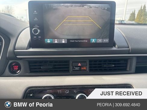 Used 2023 Honda Pilot Touring image 18