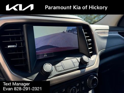 Used 2023 GMC Acadia Denali image 10