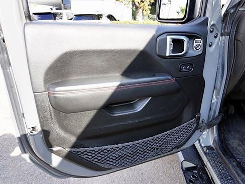 Certified 2022 Jeep Wrangler Rubicon w/ Steel Bumper Group image 20