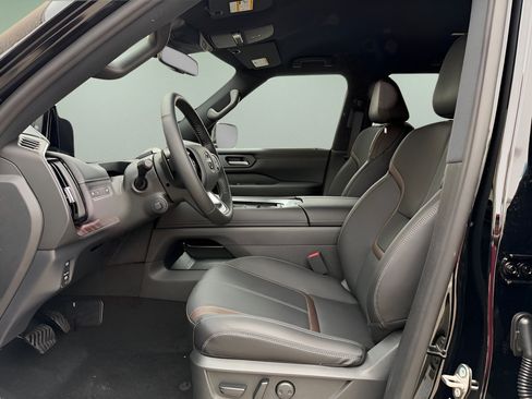 Used 2026 Nissan Armada SL w/ Captain's Chari Seat Package AWD/4WD image 24