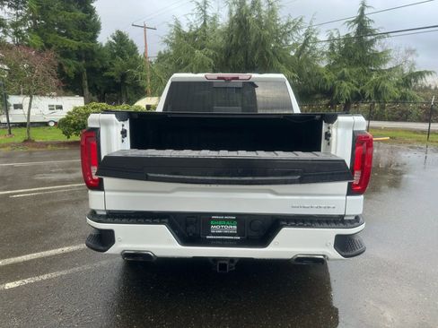 Used 2020 GMC Sierra 1500 Denali w/ Technology Package image 9