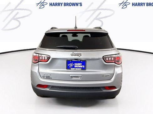 Used 2023 Jeep Compass Latitude AWD/4WD image 28