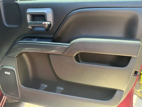 Used 2017 GMC Sierra 1500 SLT w/ All Terrain Package AWD/4WD image 8