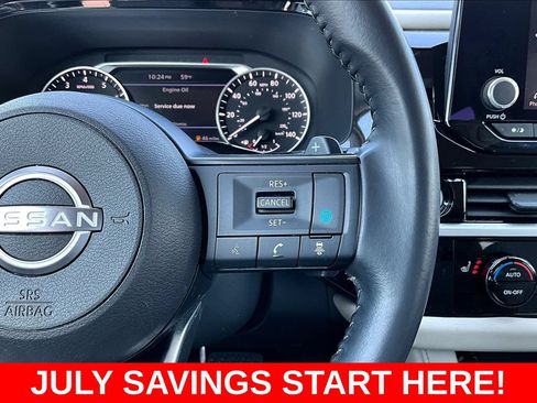 Used 2024 Nissan Pathfinder SV AWD/4WD image 16