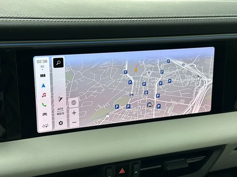 Used 2025 Porsche Macan Electric image 19