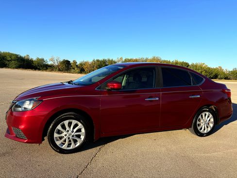 Used 2018 Nissan Sentra SV image 42