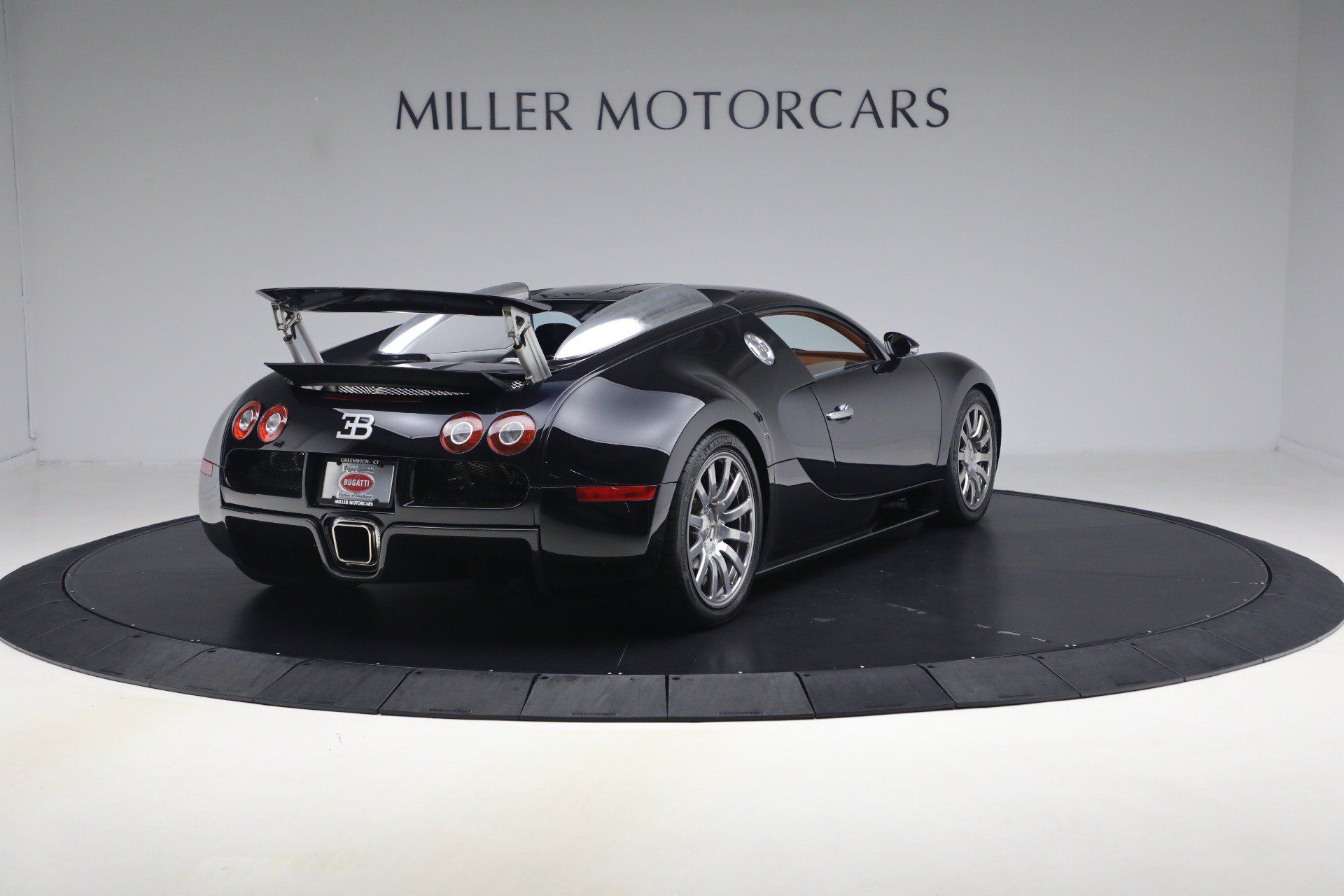 Used 2006 Bugatti Veyron AWD/4WD image 7